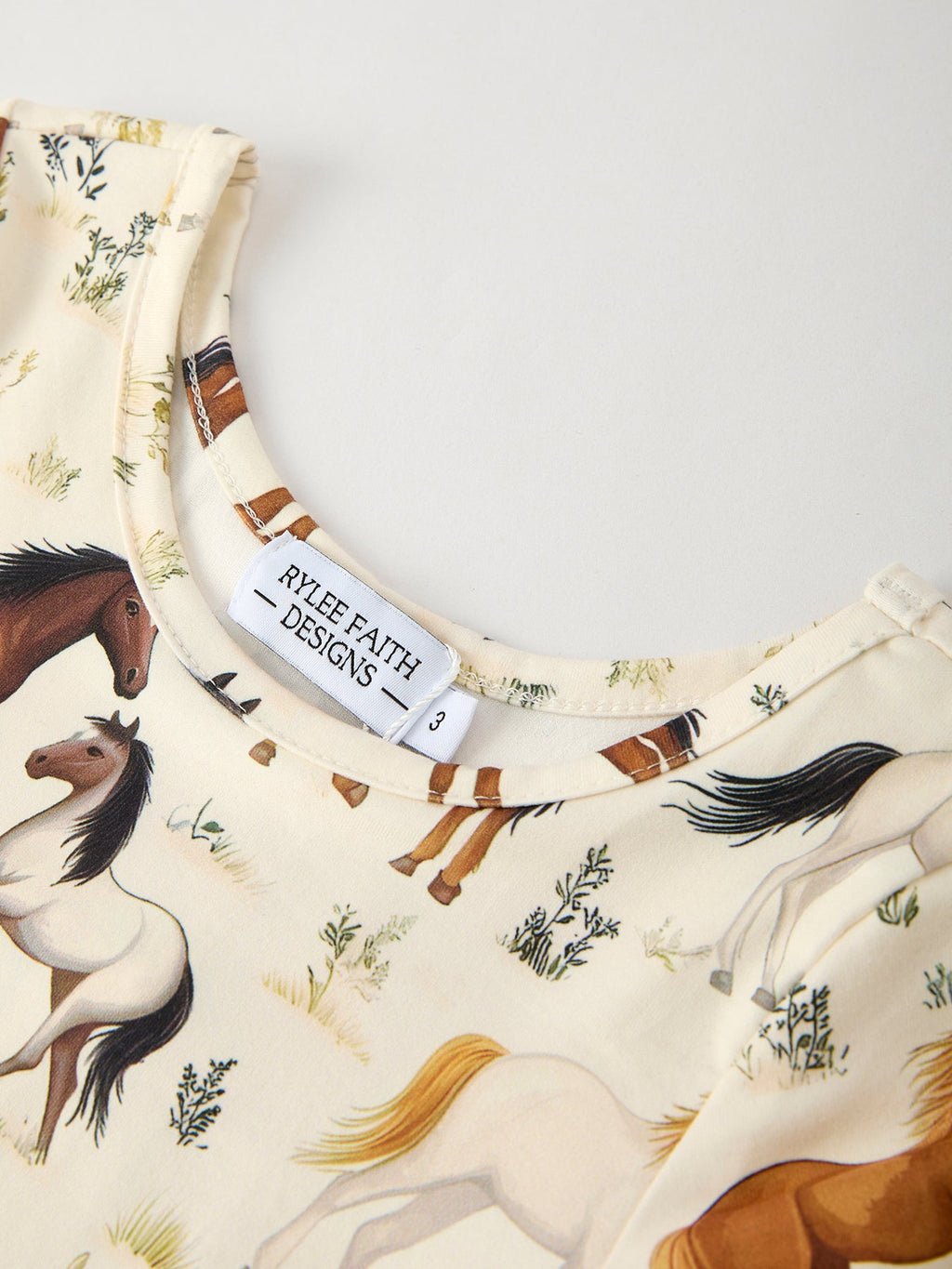 LeAnne - Horse Print Long Sleeve Dress