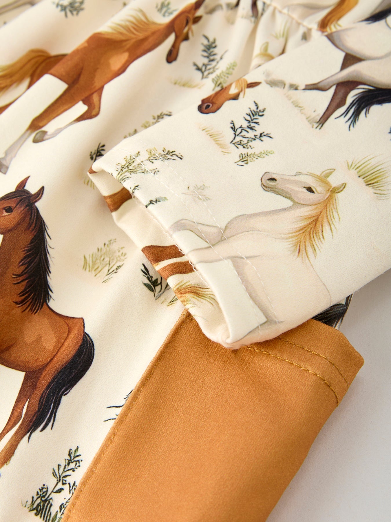 LeAnne - Horse Print Long Sleeve Dress
