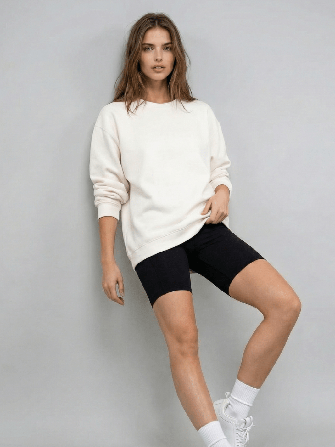 Dani - Oversized Crewneck