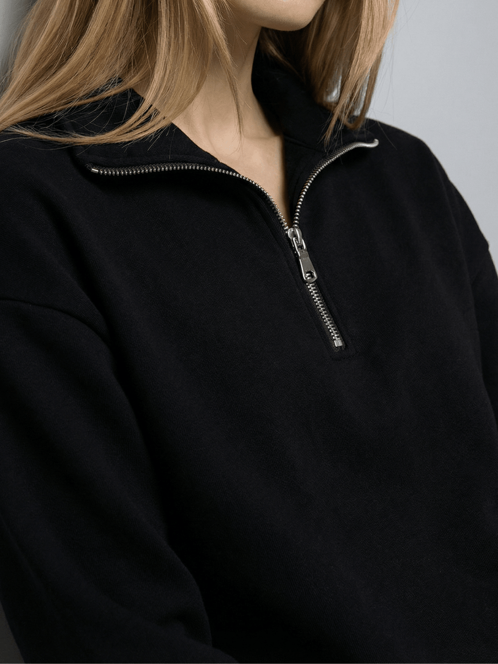 Sasha - Oversized Half-Zip Sweatshirt