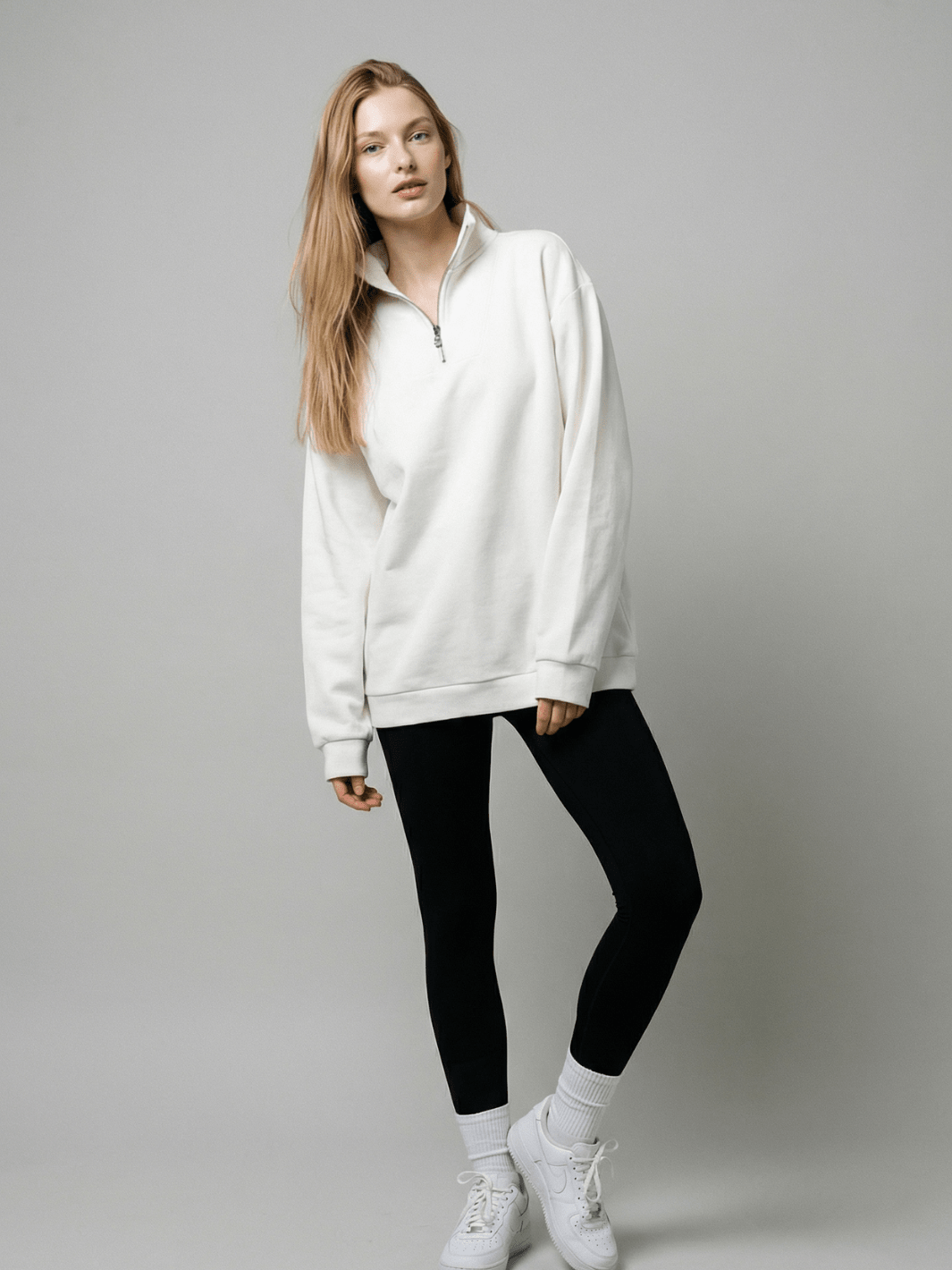 Sasha - Oversized Half-Zip Sweatshirt