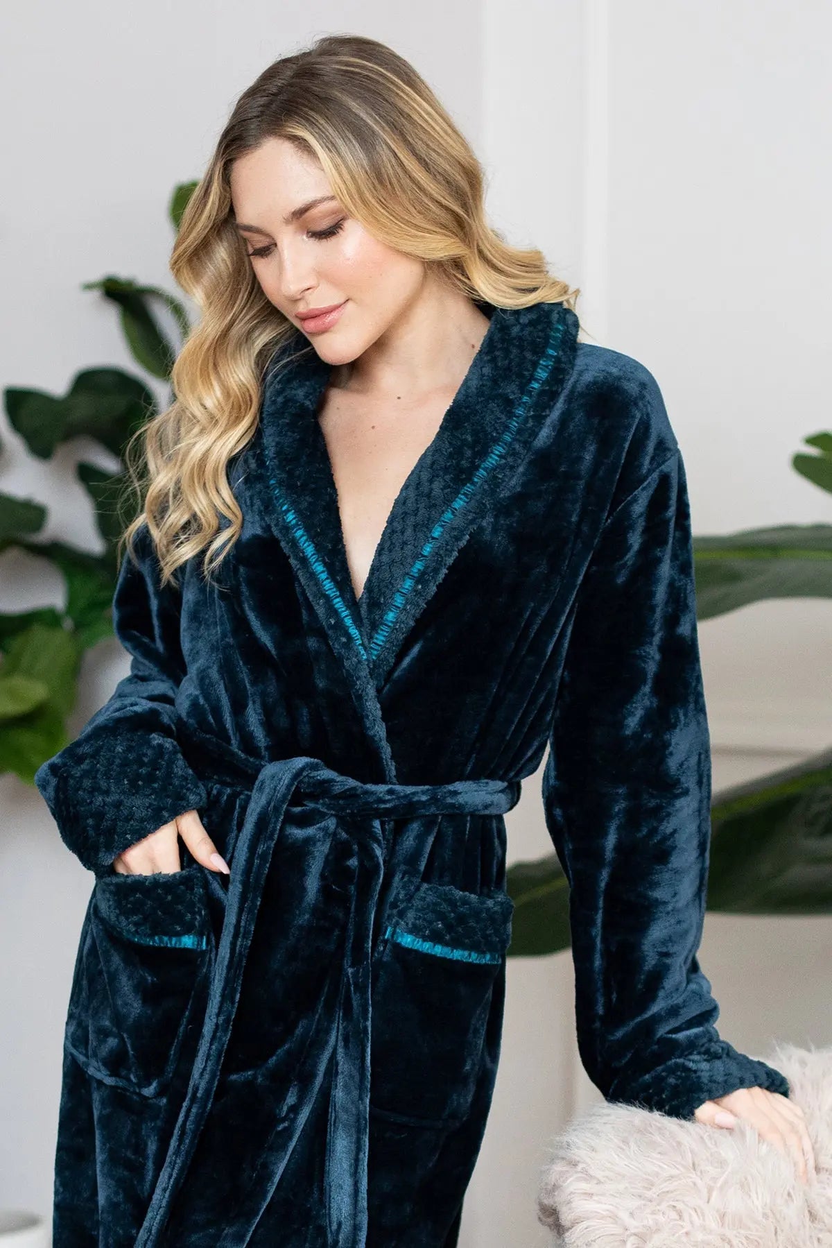 Bianca - Women's Ultra Soft Plush Bathrobe
